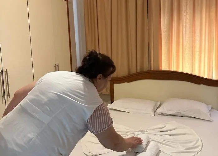 Hotelvila 22 4* تيرانا